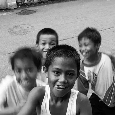 2005-12-06 Philipinnes Cover